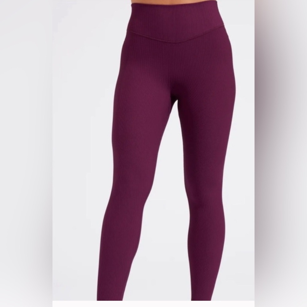008 BUFFBUNNY Ribbed Leggings